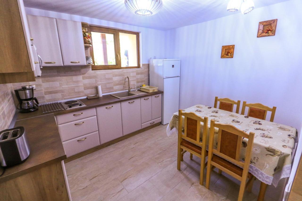 Nikas Apartment Sibiu Eksteriør bilde